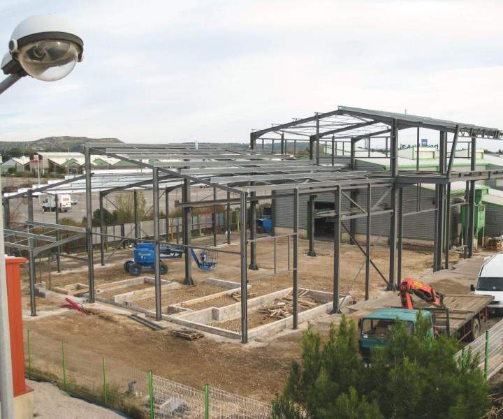 Solutions d'agrandissement pour vos hangars et entrepôts.